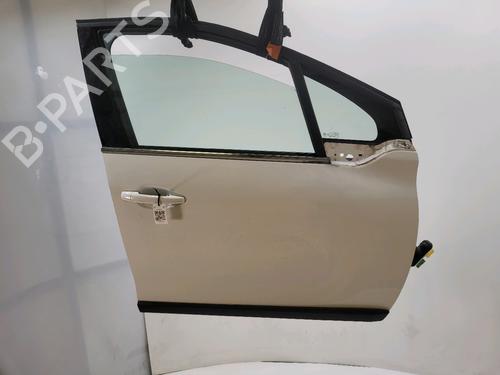 Used Right front door Right front door 39117620 39117620