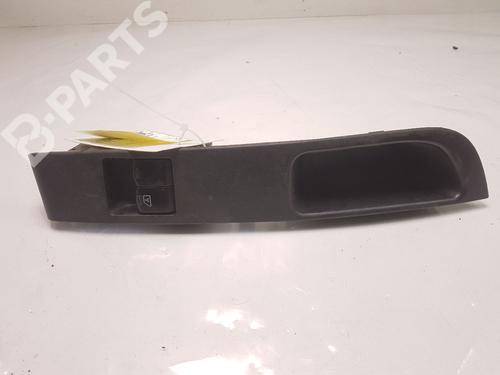 Used Left front window switch Left front window switch NISSAN MICRA III (K12) 1.2 16V (65 hp) 10453994 10453994