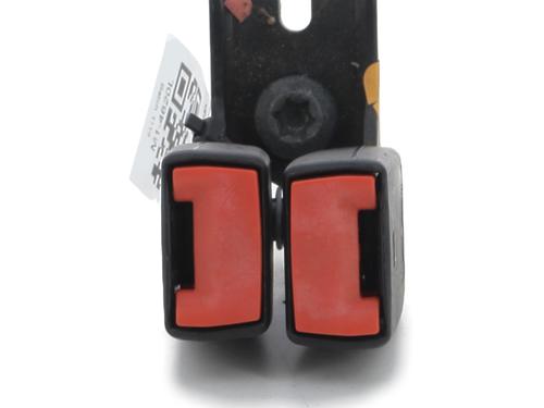 Używane Klamra pasa bezpieczeństwa FORD FIESTA VI (CB1, CCN) 1.25 (82 hp) 30048762