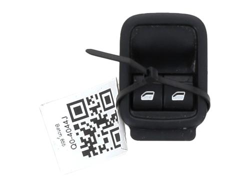 Left front window switch CITROËN C3 III (SX) 1.2 PureTech 82 | BP25992403I27 - Image 1