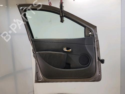 Left front door RENAULT CLIO III (BR0/1, CR0/1) 1.2 16V (BR02, BR0J, BR11, CR02, CR0J, CR11) | BP29444037C2 