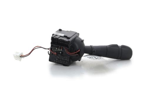 Switch DACIA SANDERO II TCe 90 (B8M1, B8MA, B8AC) | BP30379600I30