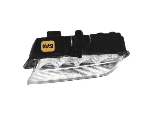 Used Left daytime light Left daytime light 37752195 37752195