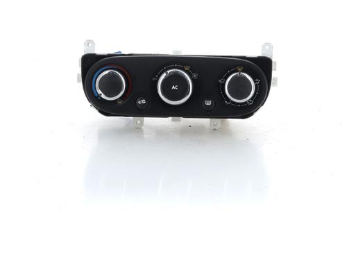 Used Climate control RENAULT CLIO IV (BH_) 1.5 dCi 75 (75 hp) 21831206