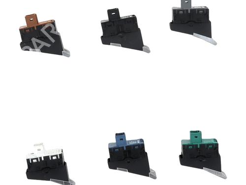 Used Left front window switch Left front window switch DS DS 3 / DS 3 CROSSBACK (UR_, UC_, UJ_) 1.2 PureTech 130 (URHNSS) (131 hp) 34177712 34177712