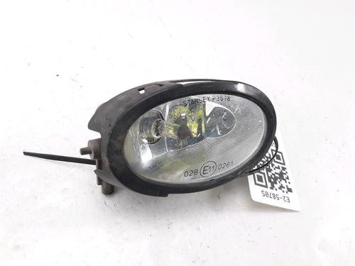 Used Right front fog light Right front fog light MAZDA 3 (BK) 1.6 MZ-CD (90 hp) 10442579 10442579