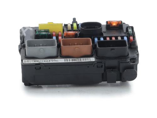 fuse-box-citroen-c3-ii-sc_-2009-33165906 main image