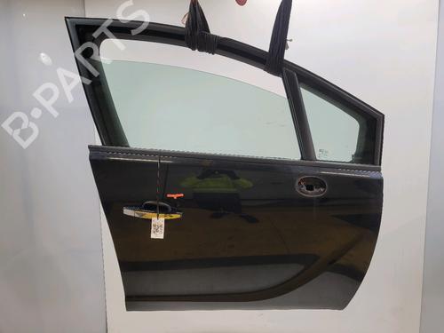 Used Right front door OPEL MERIVA B MPV (S10) 1.7 CDTI (75) (110 hp) 30584226