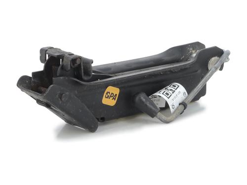 Andre VW TOURAN (1T1, 1T2) 2.0 TDI 16V (140 hp) 30918228