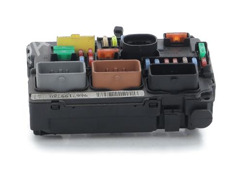 Used Fuse box Fuse box CITROËN C3 Picasso (SH_) [2008-2026] 33280645 33280645