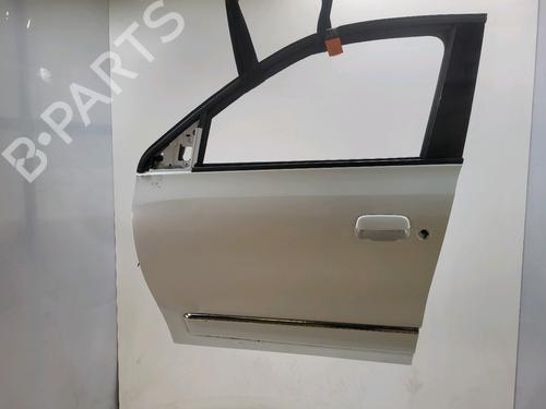 Used Left front door Left front door 39576348 39576348