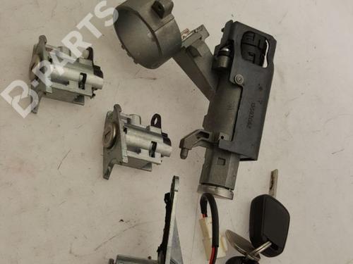 Used Ignition barrel Ignition barrel OPEL KARL (C16) 1.0 (75 hp) 10449326 10449326