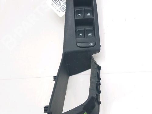 Used Left front window switch Left front window switch AUDI A5 Sportback (8TA) 2.0 TDI (170 hp) 10454017 10454017