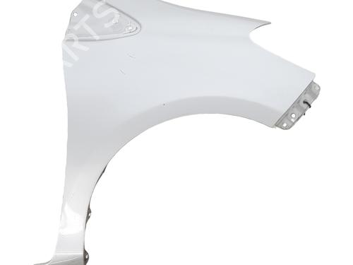 Guarda-lamas direito TOYOTA YARIS (_P13_) 1.4 D (NLP130_, NLP130) (90 hp) 31142416