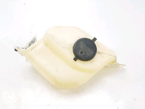 Used Windscreen washer tank Windscreen washer tank PEUGEOT 309 I (10C, 10A) 1.4 (67 hp) 10438319 10438319