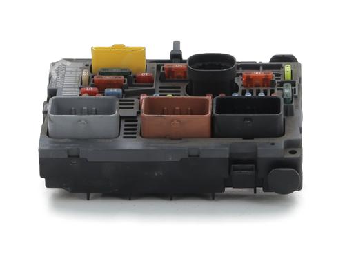 Sikringsdåse CITROËN C5 III Break (RW_) 2.0 HDi 140 (140 hp) 29579342