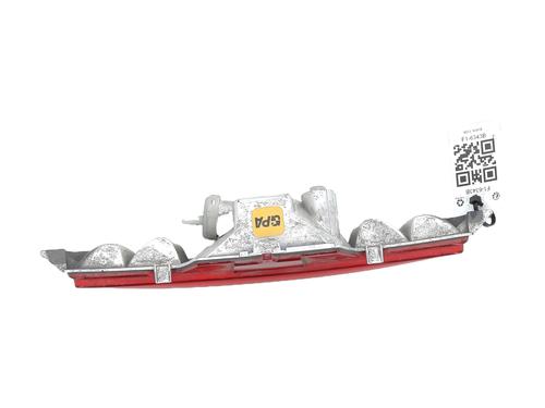 Used Rear center light PEUGEOT 208 II (UB_, UP_, UW_, UJ_) 1.2 PureTech 75 (75 hp) 32013289