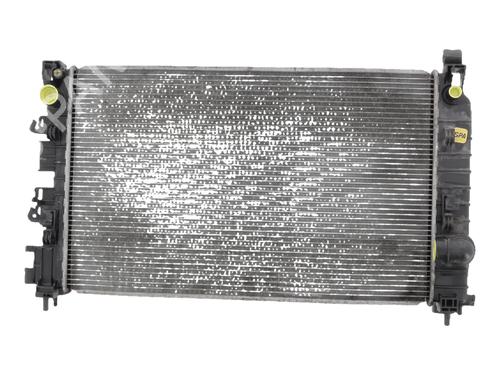 Used Water radiator Water radiator CHEVROLET AVEO Hatchback (T300) 1.3 D (75 hp) 36380033 36380033