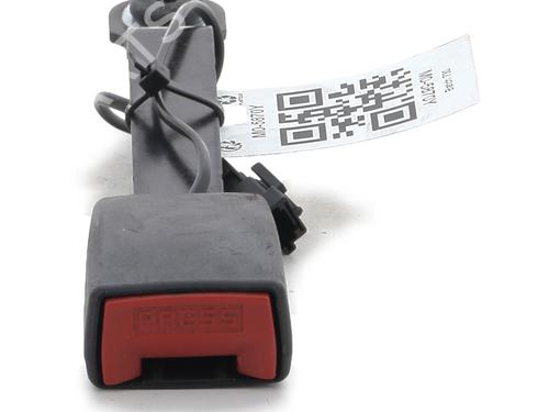 Used Seat buckle RENAULT CLIO III (BR0/1, CR0/1) 1.5 dCi (BR17, CR17) (86 hp) 27913402