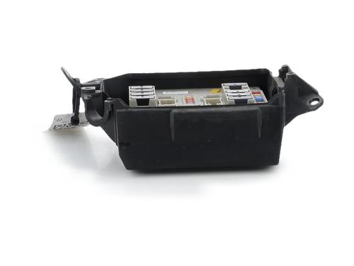 fuse-box-renault-clio-iii-br01-cr01-2005-2006-2007-2008-2009-2010-2011-2012-2013-2014-37086687 main image