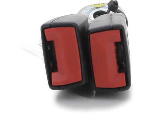 Used Seat buckle SKODA RAPID (NH3, NK3, NK6) 1.4 TDI (90 hp) 30141067