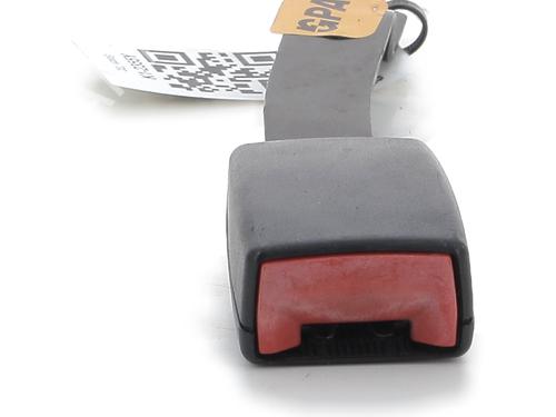 Used Seat buckle VW POLO (9N_, 9A_) 1.4 TDI (80 hp) 27913661