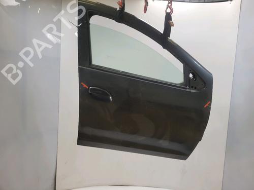 right-front-door-dacia-sandero-ii-2012-39736729 main image