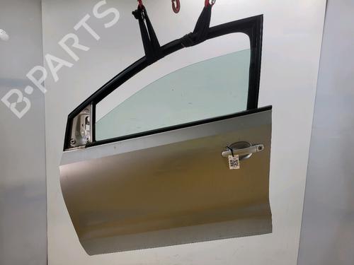 Porta anteriore sinistra VW POLO V (6R1, 6C1) 1.2 TDI (75 hp) 31822065