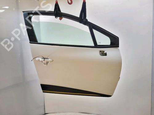 Porta frente direita Porta frente direita RENAULT CLIO IV (BH_) 1.5 dCi 75 (75 hp) 35798741 35798741