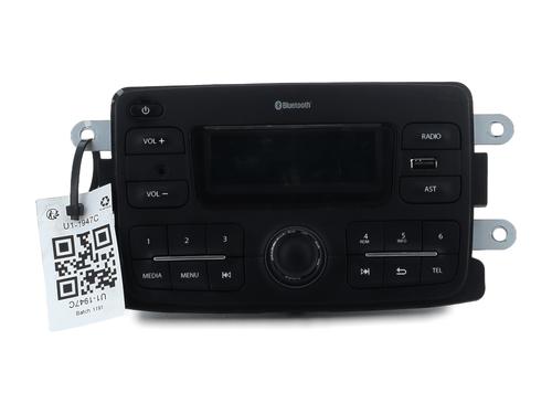 Bilradio DACIA SANDERO II 1.0 SCe 75 (B8JC, B8JD, B8NC) (73 hp) 31699434