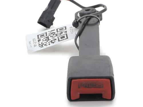 Used Seat buckle RENAULT CLIO III (BR0/1, CR0/1) 1.5 dCi (88 hp) 30607434