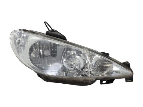 Used Right headlight PEUGEOT 206 Hatchback (2A/C) [1998-2012]  26039362