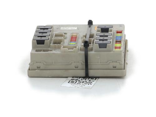 Used Fuse box RENAULT CLIO III (BR0/1, CR0/1) 1.5 dCi (88 hp) 29517470