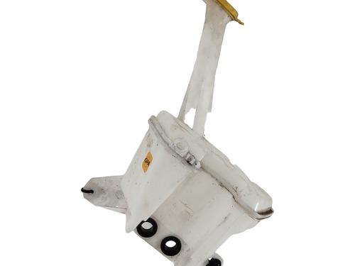 Windscreen washer tank TOYOTA YARIS (_P13_) 1.5 Hybrid (NHP130_, NHP130) | BP25345241C113 