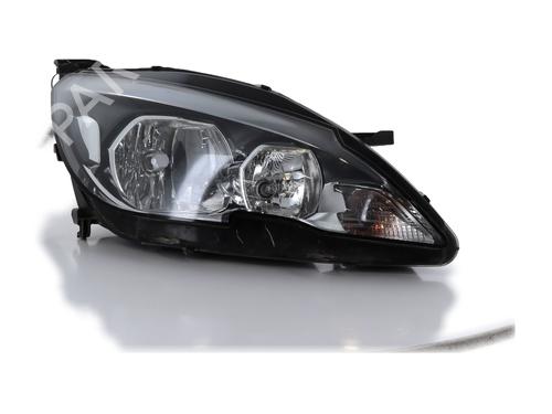 Used Right headlight PEUGEOT 308 SW II (LC_, LJ_, LR_, LX_, L4_) 1.6 BlueHDi 120 (120 hp) 30048943