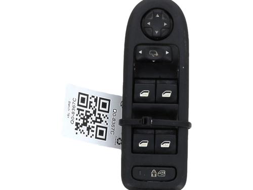 Used Left front window switch PEUGEOT 308 I (4A_, 4C_) 1.6 HDi (109 hp) 27582555
