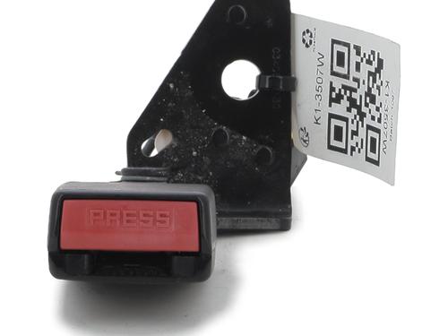 Sikkerhetsbelte-spenne PEUGEOT 207 (WA_, WC_) 1.4 (73 hp) 29696200