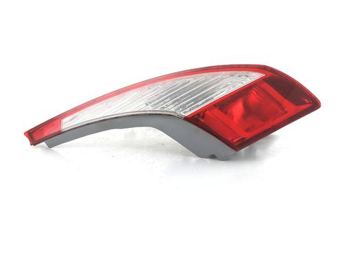 Farolim esquerdo da mala Farolim esquerdo da mala RENAULT MEGANE III Hatchback (BZ0/1_, B3_) 1.5 dCi (BZ09, BZ0D, BZ1W, BZ29, BZ14) (110 hp) 33949350 33949350