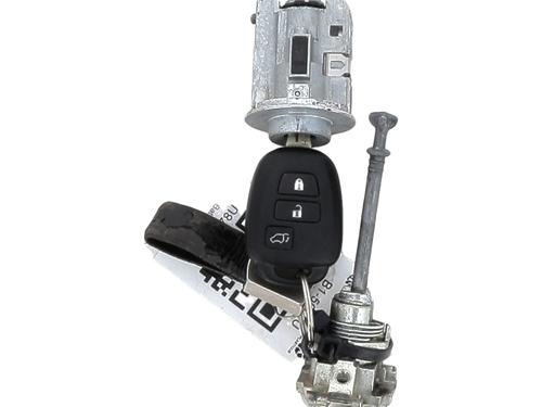 Used Ignition barrel TOYOTA RAV 4 IV (_A4_) 2.0 D (ALA40_, ALA40R) (124 hp) 31937167