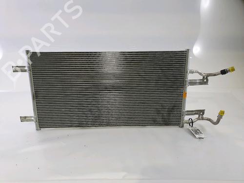 Used Oil radiator BMW 2 Active Tourer (F45) 225 xe Plug-in-Hybrid (224 hp) 27993529