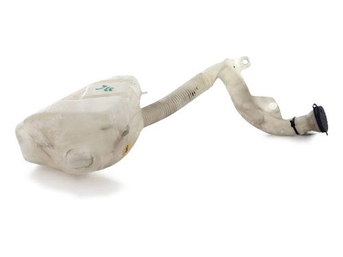 Used Windscreen washer tank Windscreen washer tank CITROËN C3 I (FC_, FN_) 1.4 HDi (68 hp) 35718484 35718484