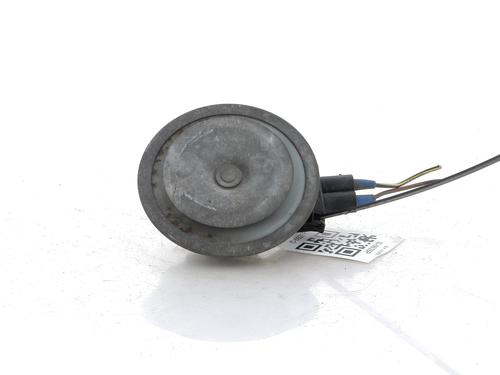 Used Horn VW POLO Coupe (86C, 80) 1.0 Cat (45 hp) 27902338