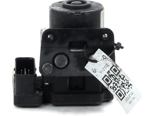 Used ABS pump ABS pump MAZDA 2 (DE_, DH_) 1.4 MZR-CD (68 hp) 33533854 33533854