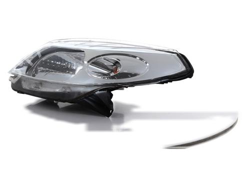 Used Left headlight Left headlight DACIA SANDERO 1.2 16V (75 hp) 39704973 39704973