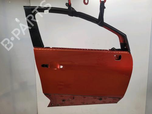 Used Right front door RENAULT CAPTUR I (J5_, H5_) 1.5 dCi 90 (J5N4, J5M5, J5MW, J5M6, J5AL, J5AJ) (90 hp) 31635478