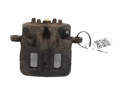 Used Right front brake caliper MITSUBISHI PAJERO III (V7_W, V6_W) 3.2 Di-D (V68W, V78W) (165 hp) 27905044