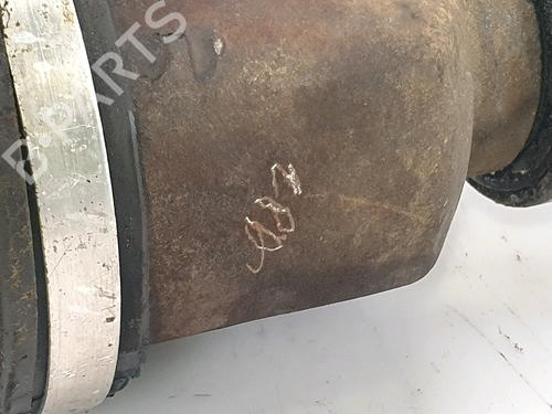 Used Right front driveshaft PEUGEOT 5008 (0U_, 0E_) 2.0 HDi 150 / BlueHDi 150 (150 hp) 28533349