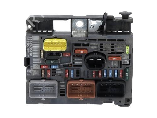 Fuse box PEUGEOT 308 SW I (4E_, 4H_) 1.6 HDi | BP28208041E1 