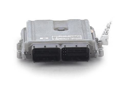 Used Engine control unit (ECU) Engine control unit (ECU) JAGUAR F-PACE (X761) 3.0 SDV6 AWD (300 hp) 34575448 34575448