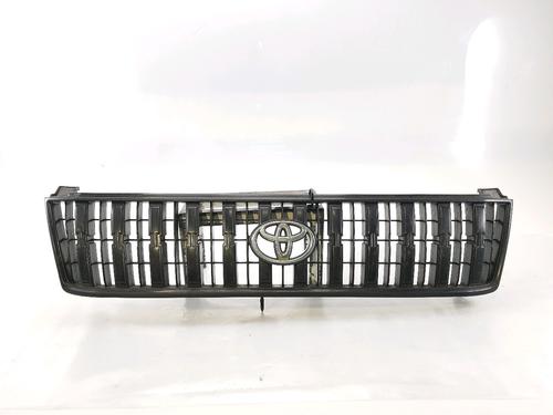 Used Grille TOYOTA LAND CRUISER 90 (_J9_) [1995-2003]  23890093